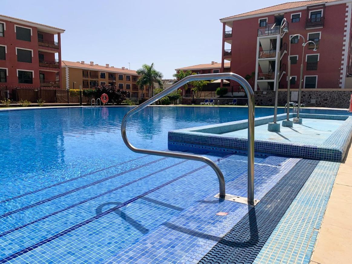 Apartamento Luminoso y Elegante, piscinas y pistas de pádel Palm-mar Exterior foto